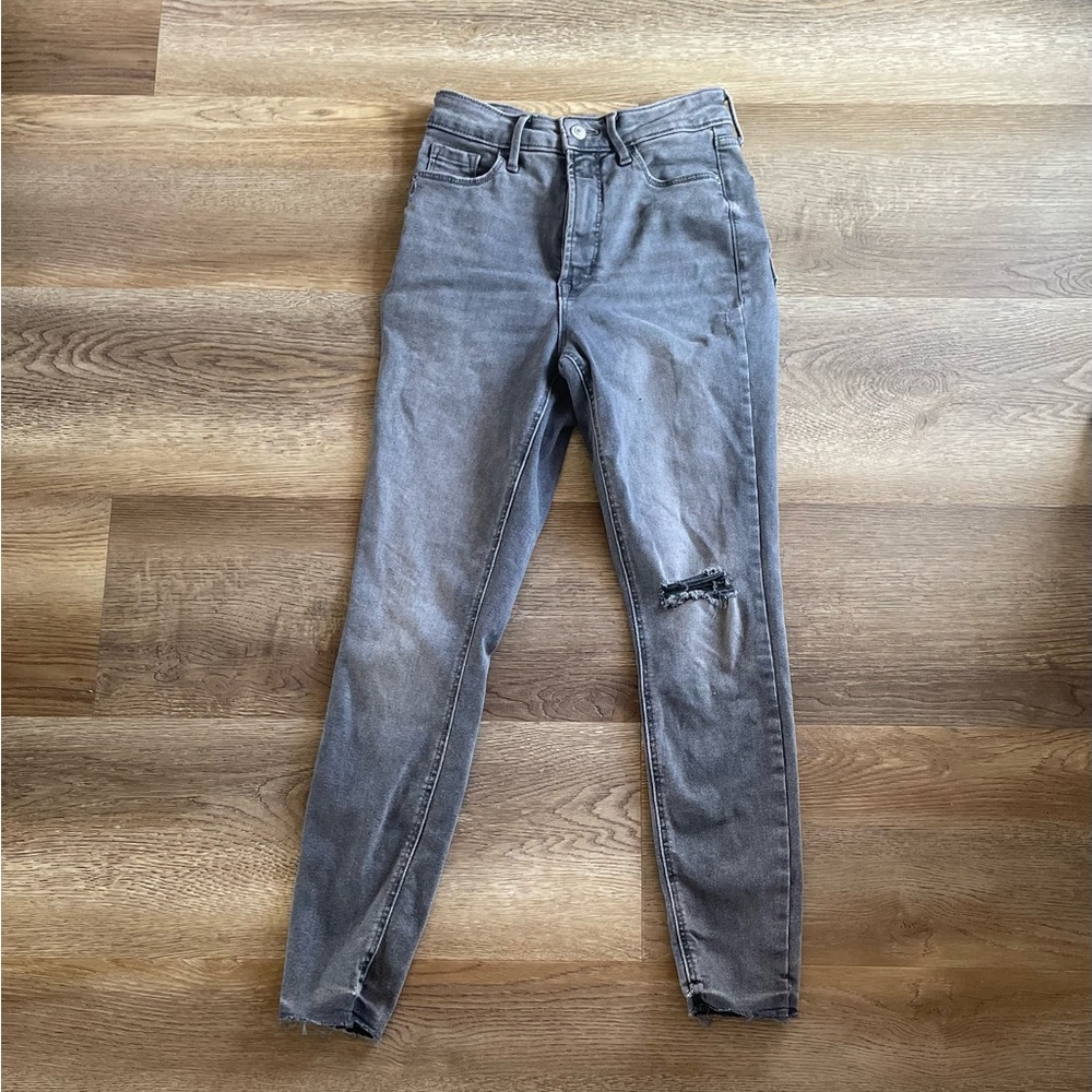 Old Navy Rockstar Super Skinny 360 degrees Stretch Extra High Rise